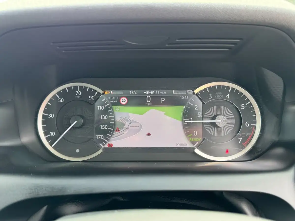 2022-land-rover-discovery-sport-15-p300e-r-dynamic-se-big-35