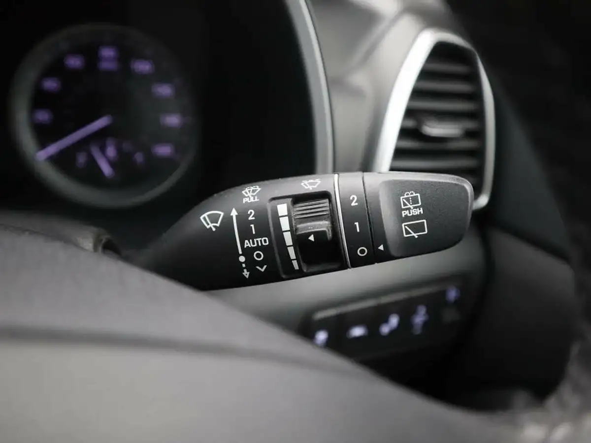 2020-hyundai-tucson-16crdi-premium-115ps-big-22