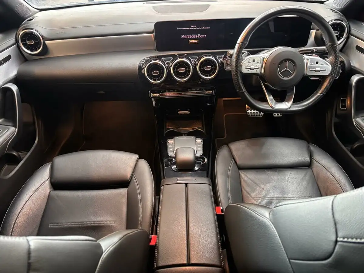 2020-mercedes-benz-cla-13-cla-180-amg-line-coupe-4d-big-11