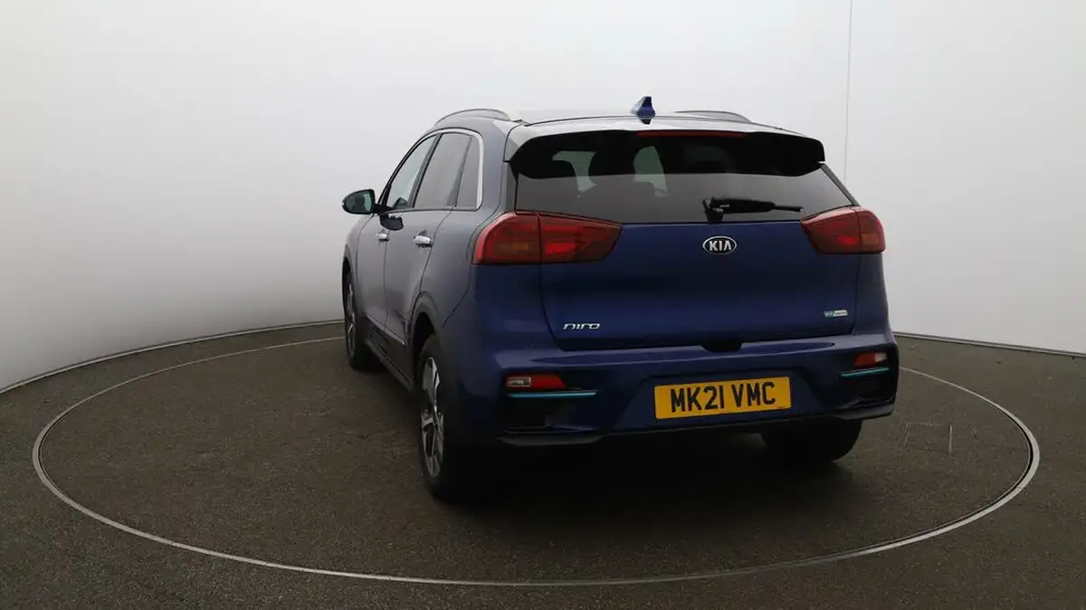 2021-kia-e-niro-ev-4-big-55