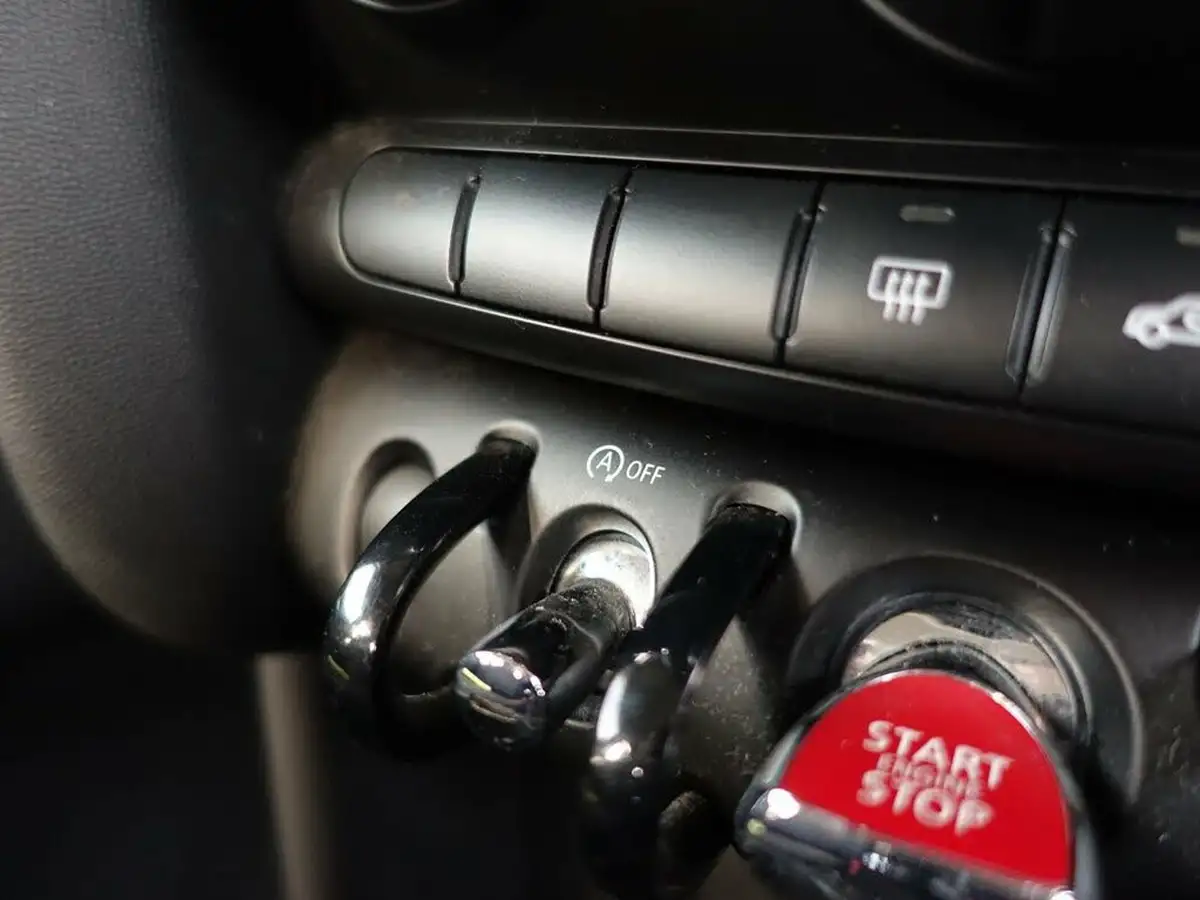2018-mini-cooper-15-cooper-series-ii-ss-hatchback-5d-big-21