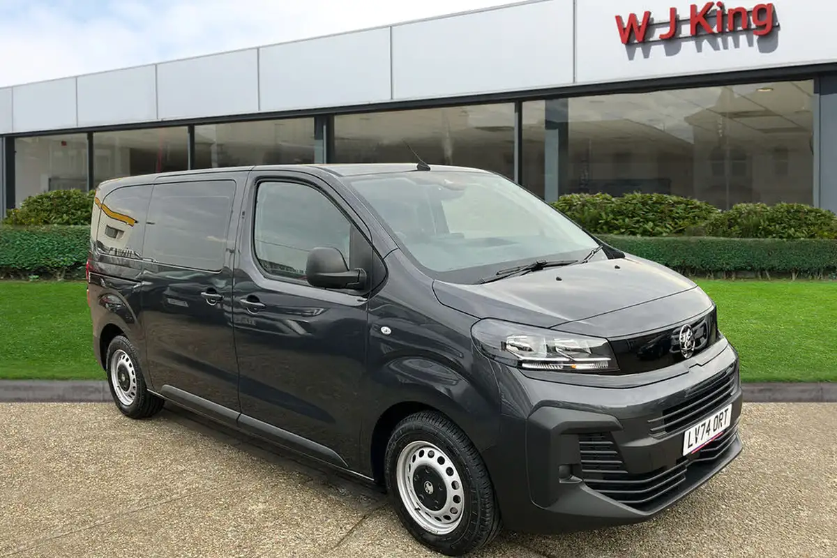 2024-vauxhall-vivaro-life-e-combi-50kwh-big-0