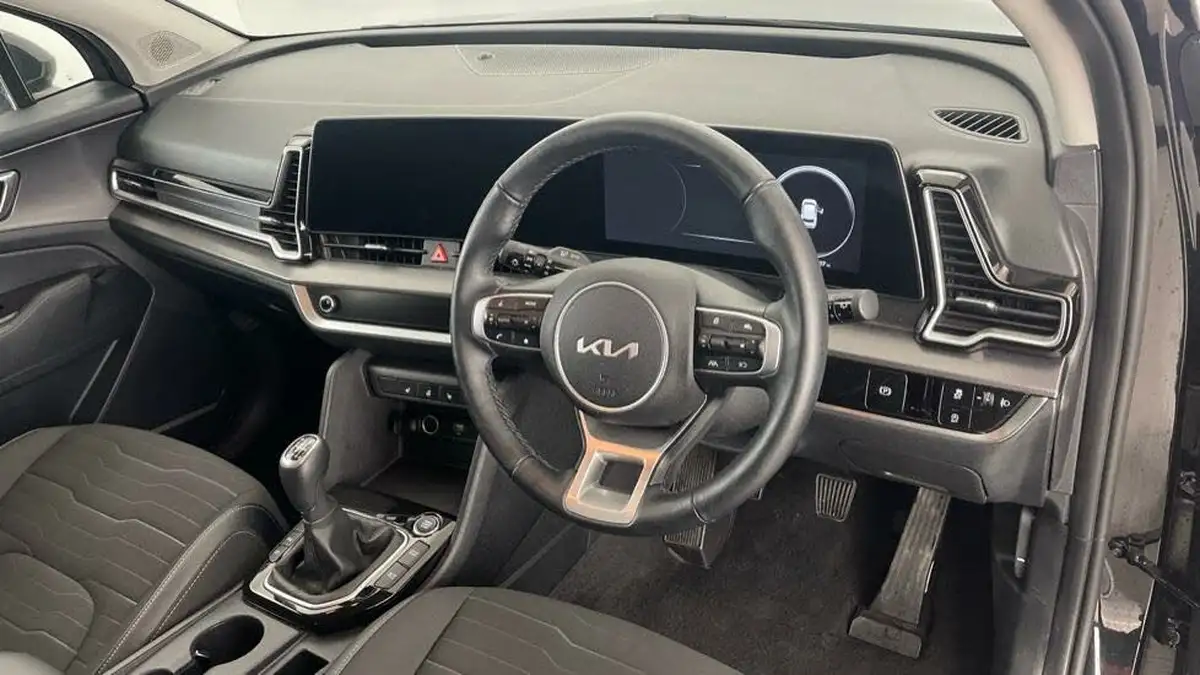 2024-kia-sportage-16-t-gdi-3-148bhp-big-6