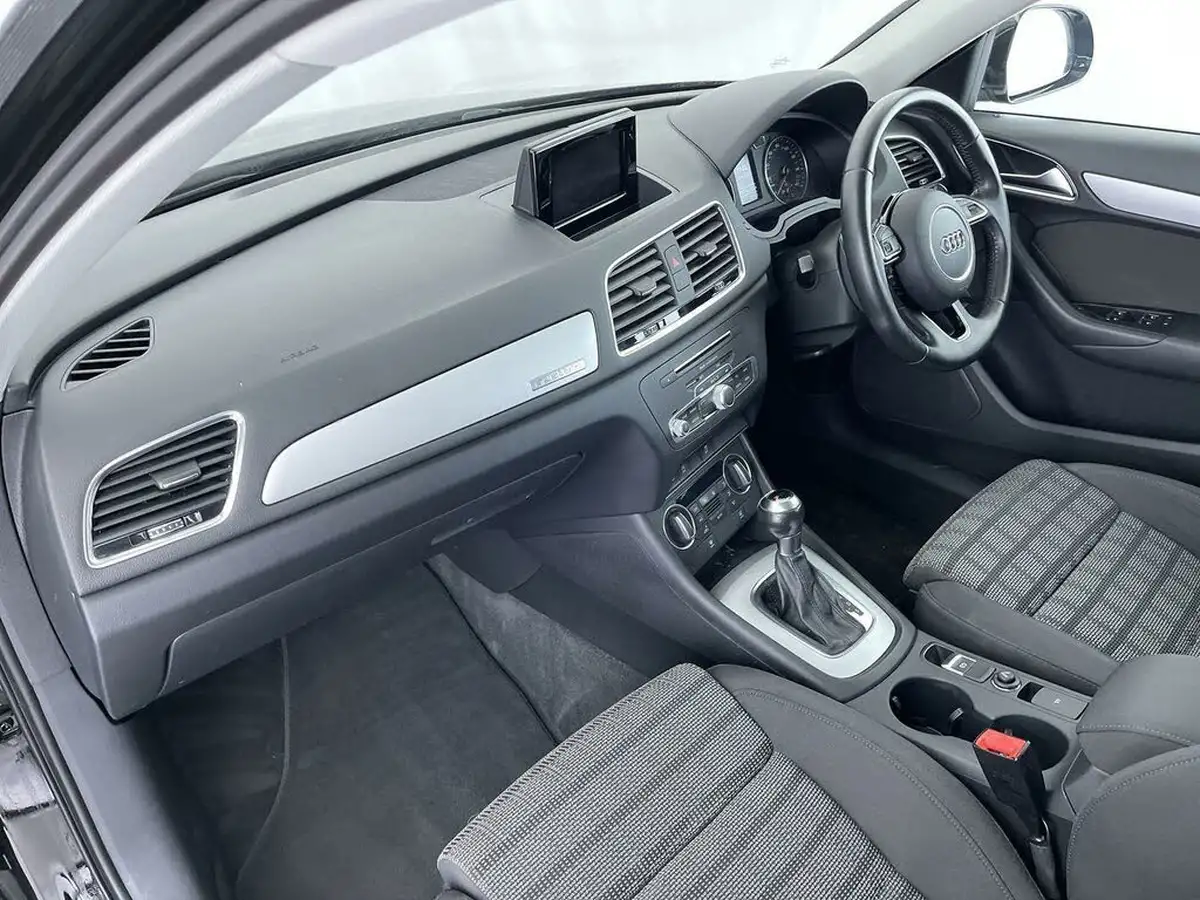 2016-audi-q3-20-tdi-quattro-se-150ps-s-tronic-big-22