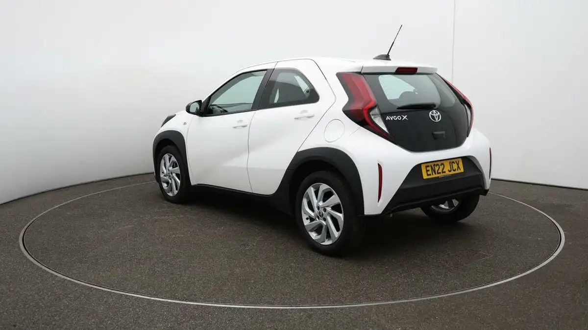 2022-toyota-aygo-x-10-vvt-i-pure-big-54