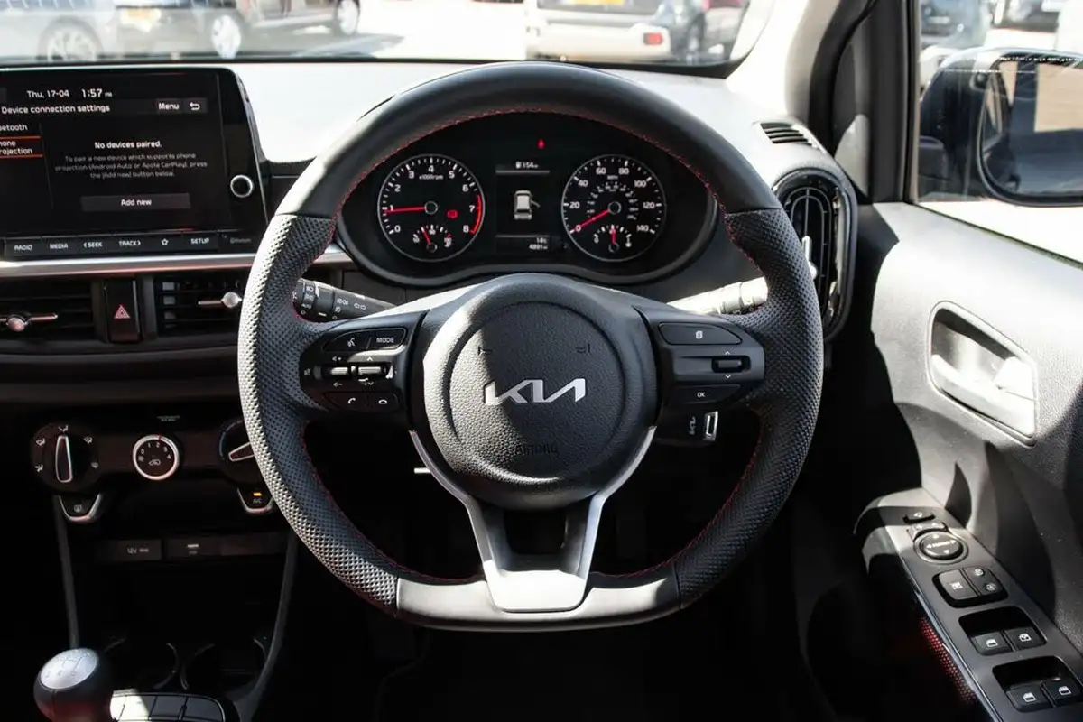 2023-kia-picanto-10-gt-line-big-20