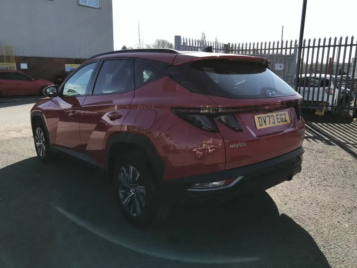 2023-hyundai-tucson-16-t-gdi-se-connect-230ps-hybrid-auto-big-4