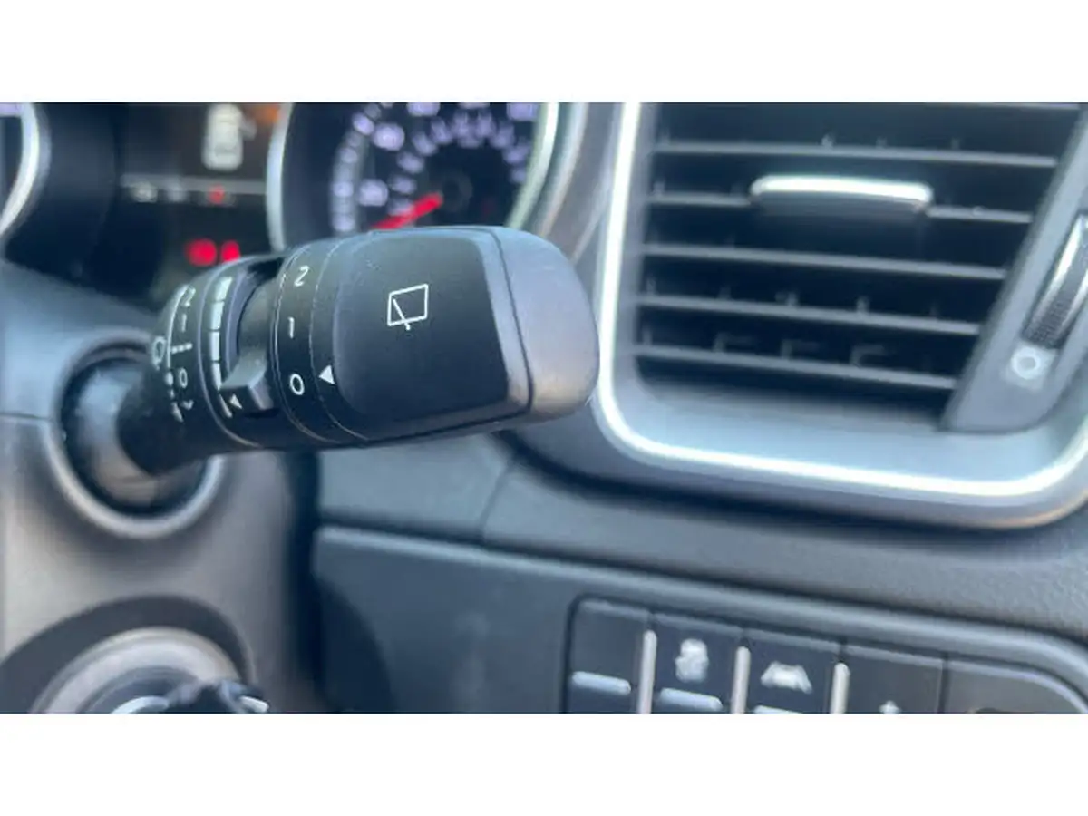 2023-kia-xceed-15-t-gdi-2-158bhp-big-34