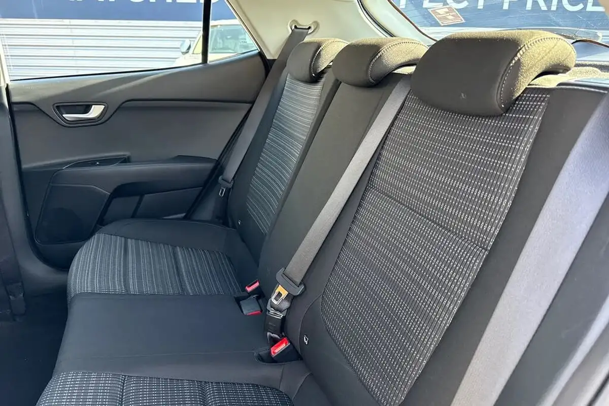2022-kia-stonic-10-t-gdi-2-big-18