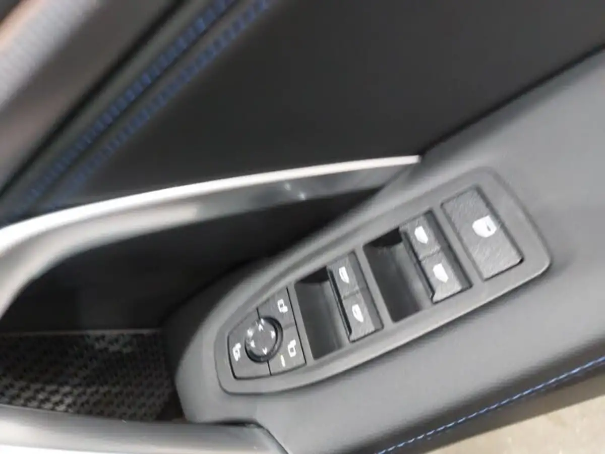 2024-bmw-ix2-e-edrive20-m-sport-pro-packtech-plus-pack-big-14