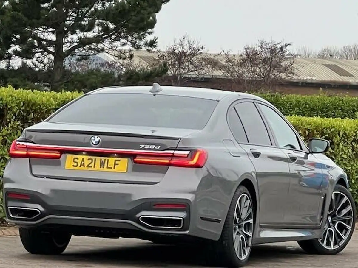 2021-bmw-7-series-30td-730d-m-sport-big-5
