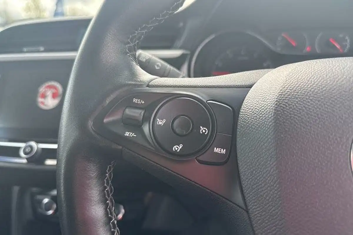 2022-vauxhall-corsa-12i-design-big-21