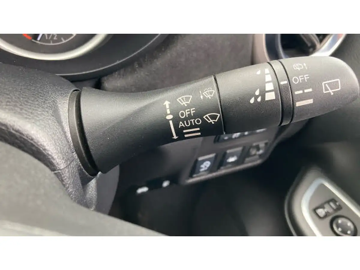 2019-nissan-micra-10-ig-t-n-sport-big-22