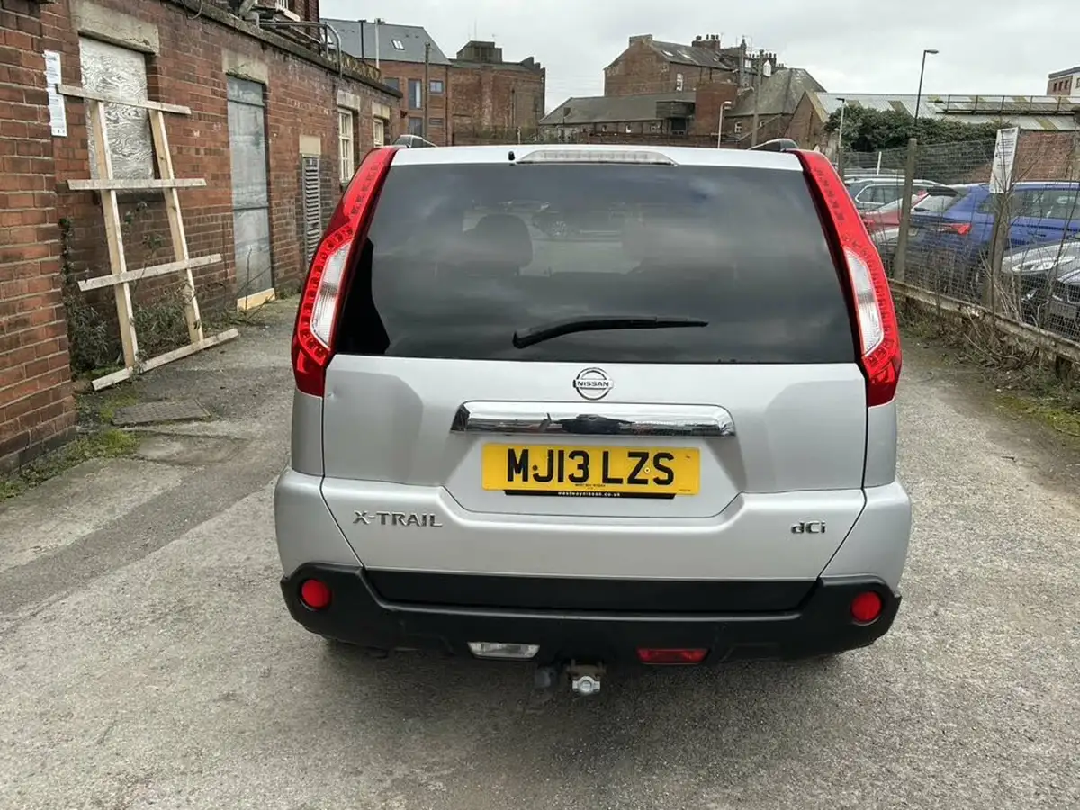 2013-nissan-x-trail-20td-tekna-150ps-auto-big-5