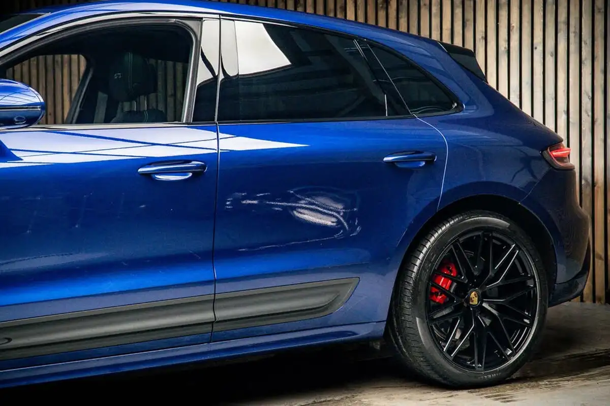 2022-porsche-macan-29-v6-gts-big-15