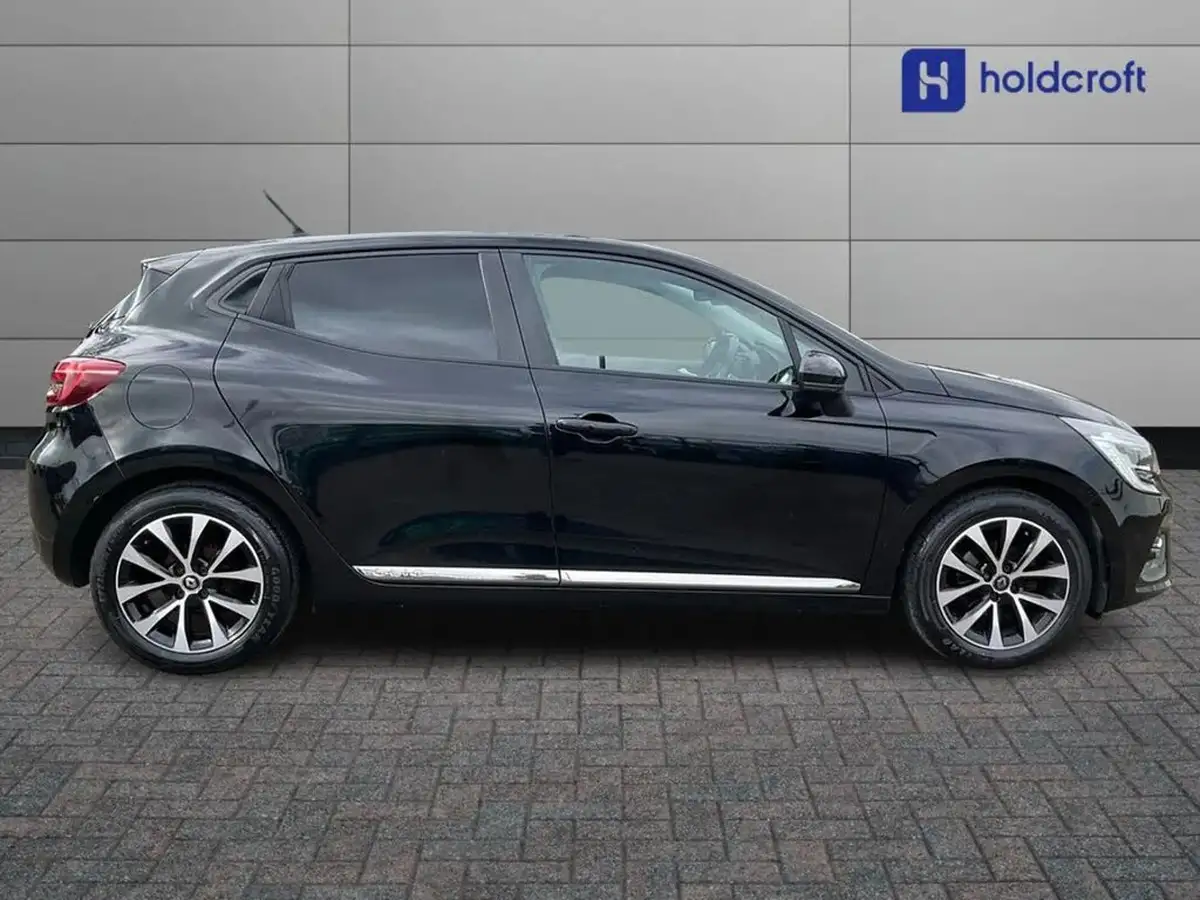 2021-renault-clio-10-sce-iconic-75bhp-big-4