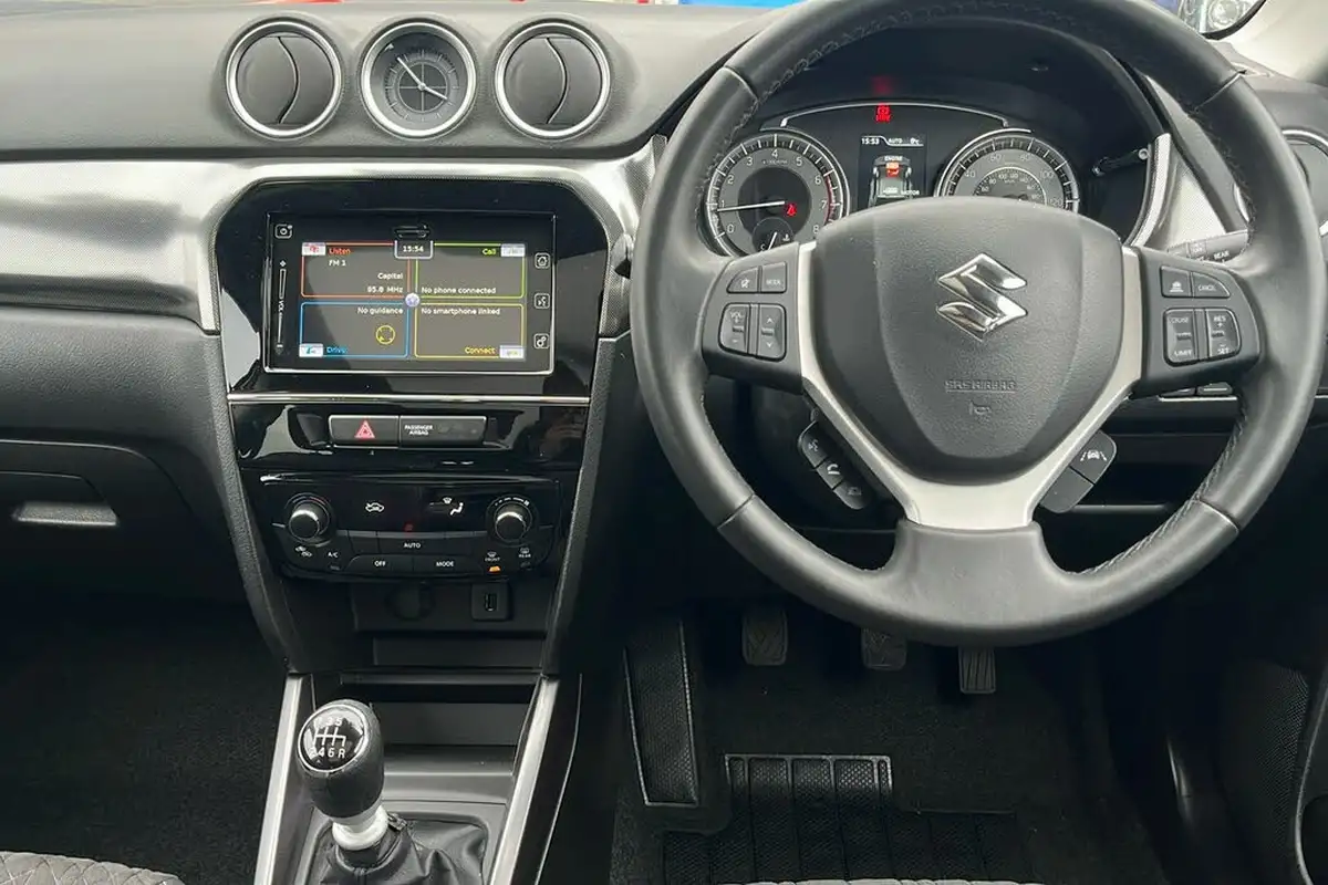 2021-suzuki-vitara-14-boosterjet-sz5-allgrip-big-8