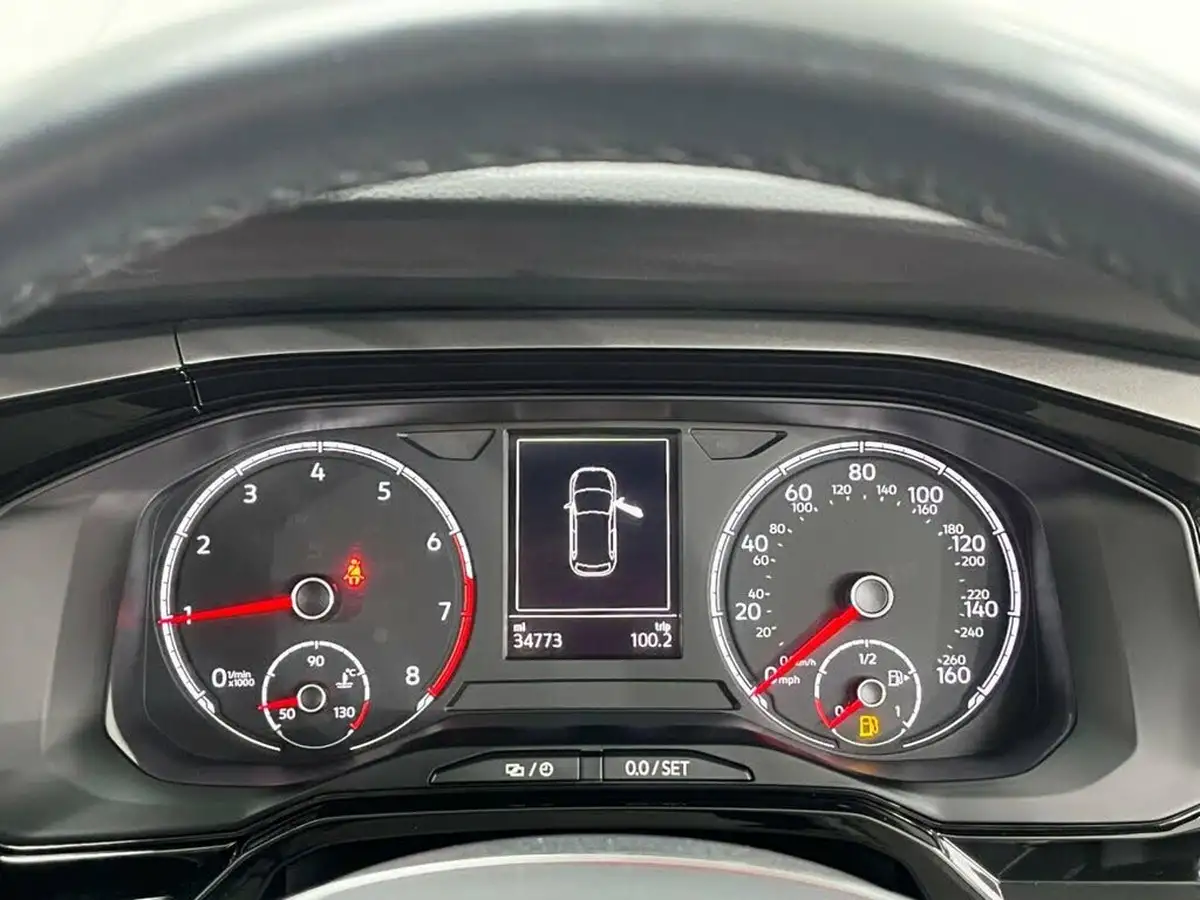 2020-volkswagen-polo-10-tsi-match-big-24