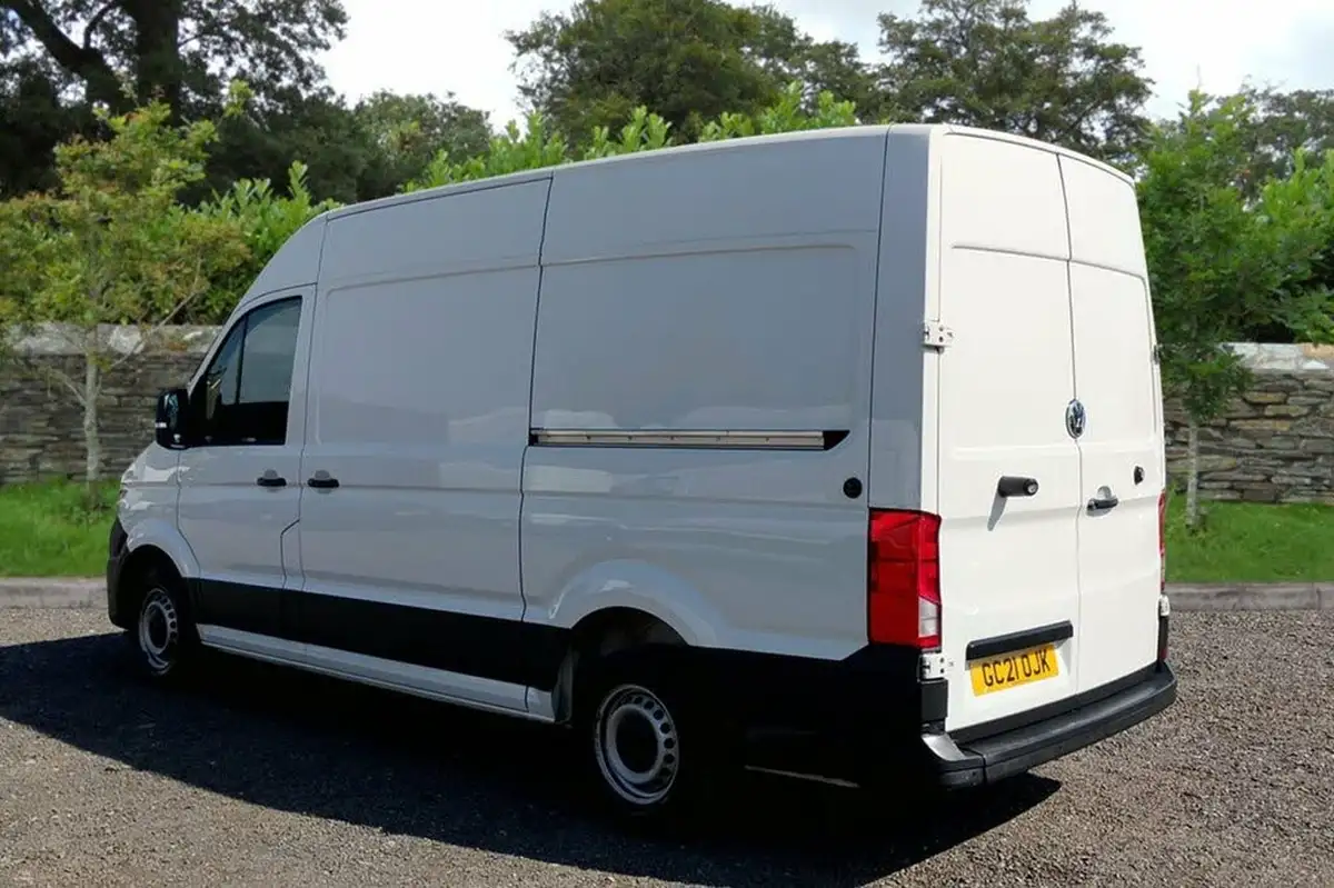 2021-volkswagen-crafter-20tdi-cr35-mwb-trendline-140pseu6dt-e-big-9