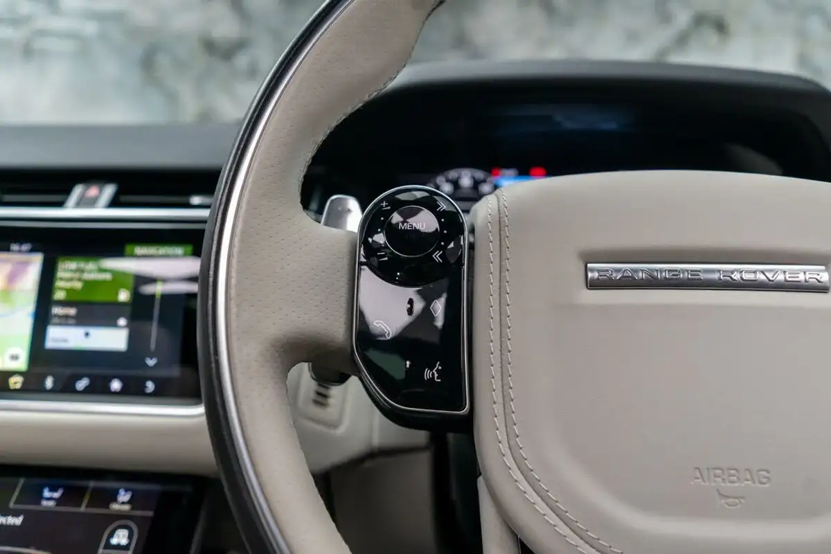 2019-land-rover-range-rover-velar-30-d300-r-dynamic-hse-big-31