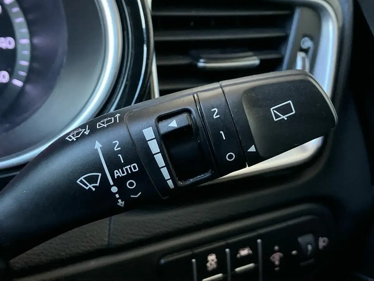 2021-kia-xceed-15-t-gdi-3-big-57