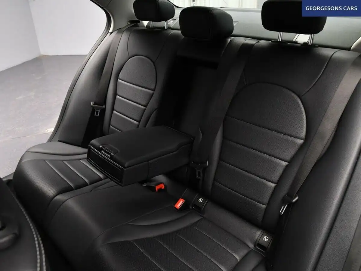 2018-mercedes-benz-c-class-15-c200-sport-premiumss-saloon-4d-big-23