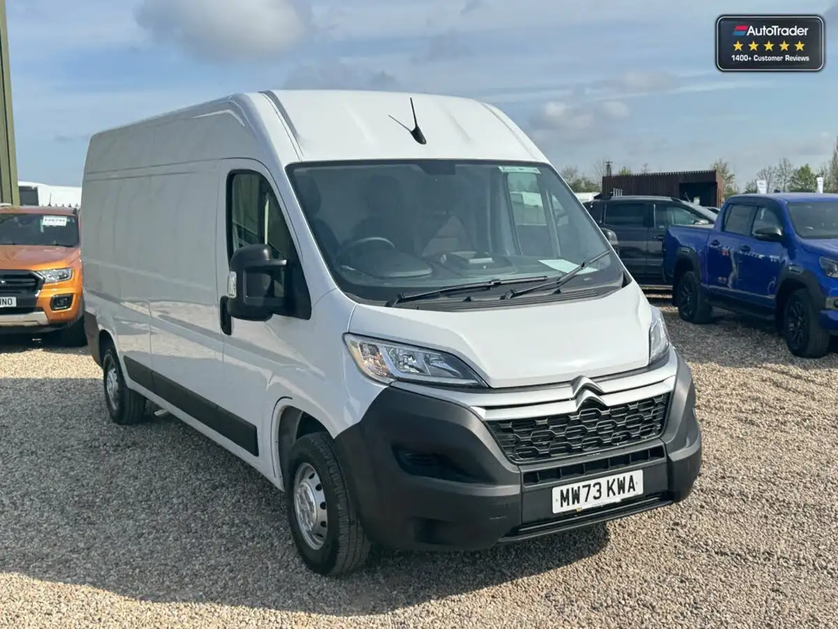 2023-citroen-relay-22bluehdi-35-l3h2-enterprise-edition-panel-big-3