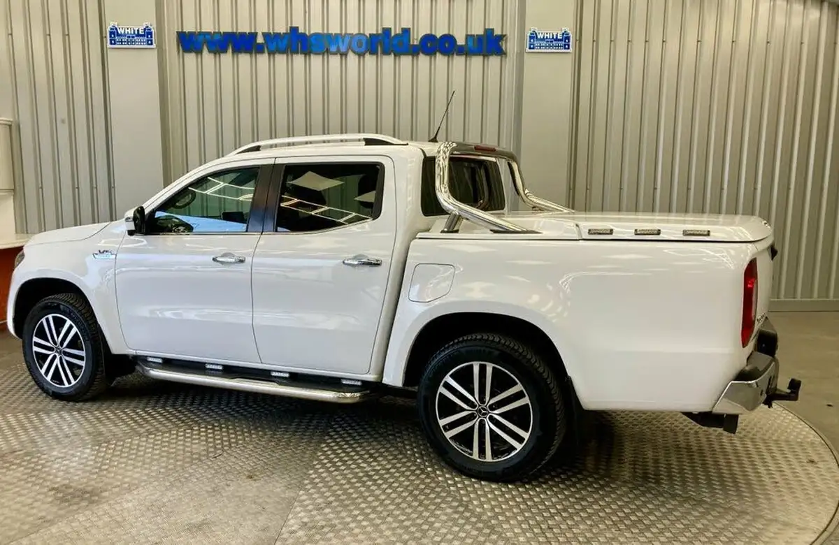 2019-mercedes-benz-x-class-30td-350-power-big-7