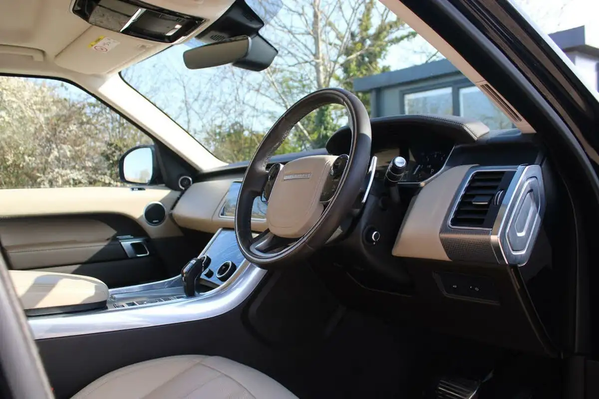2018-land-rover-range-rover-sport-30-v6-hse-dynamic-big-4