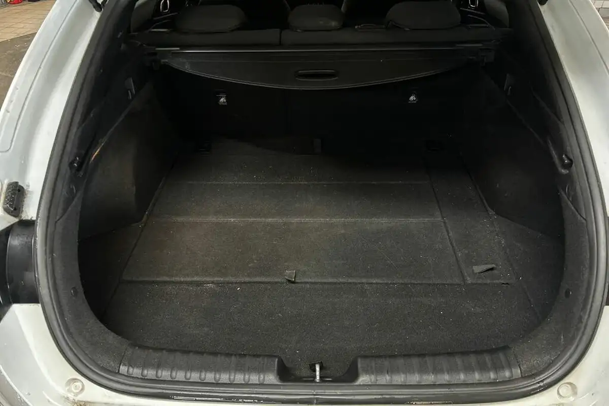 2021-kia-pro-ceed-15-t-gdi-gt-line-big-15
