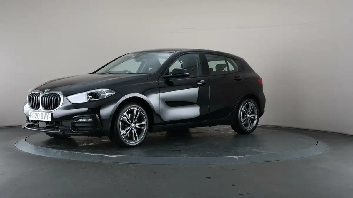 2020-bmw-1-series-15td-116d-sport-big-34