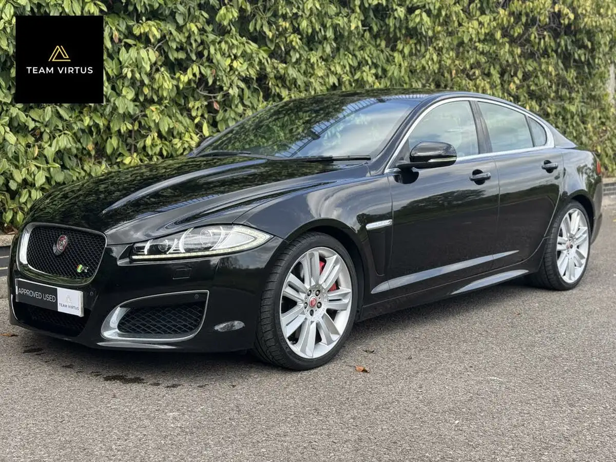 2013-jaguar-xf-50-xfr-big-6