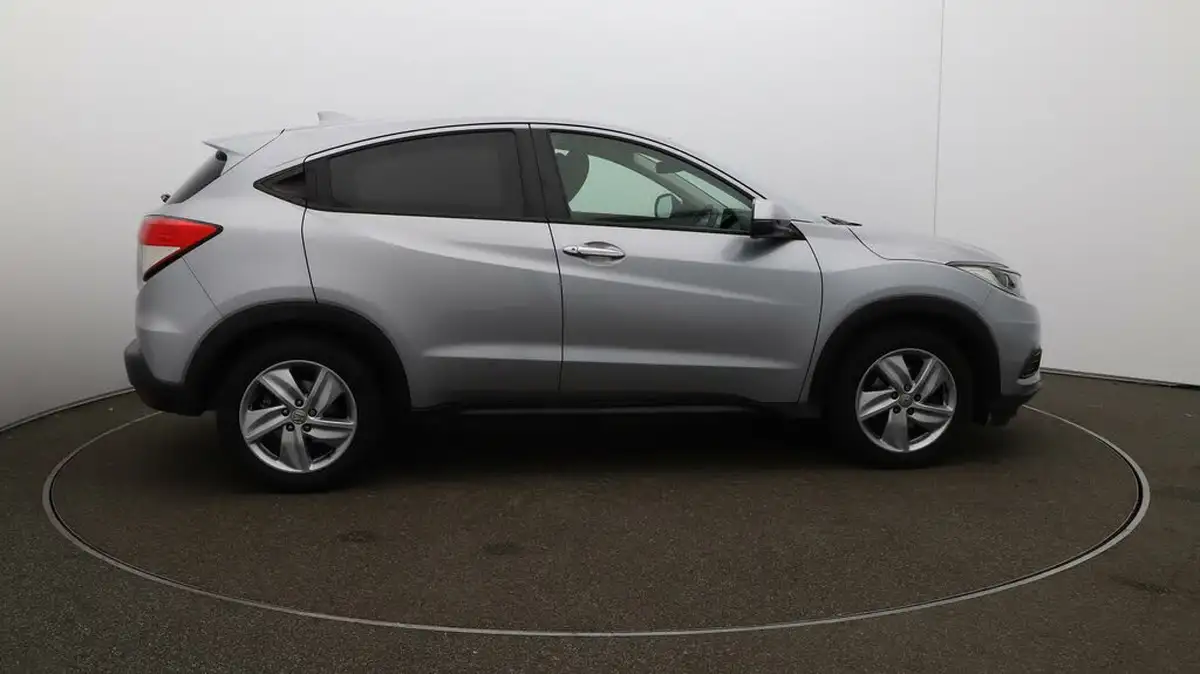 2019-honda-hr-v-15-i-vtec-se-cvt-big-40