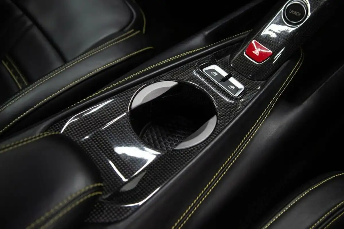 2013-ferrari-f12berlinetta-62-big-51