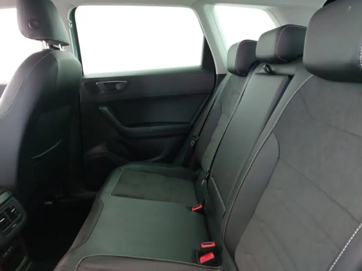 2024-seat-ateca-15-ecotsi-xperience-dsg-big-5