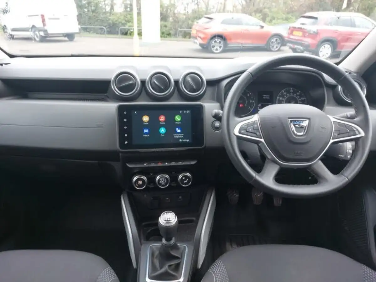 2022-dacia-duster-13-tce-prestige-130bhp-big-2
