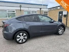 2022-tesla-model-y-e-long-range-small-9