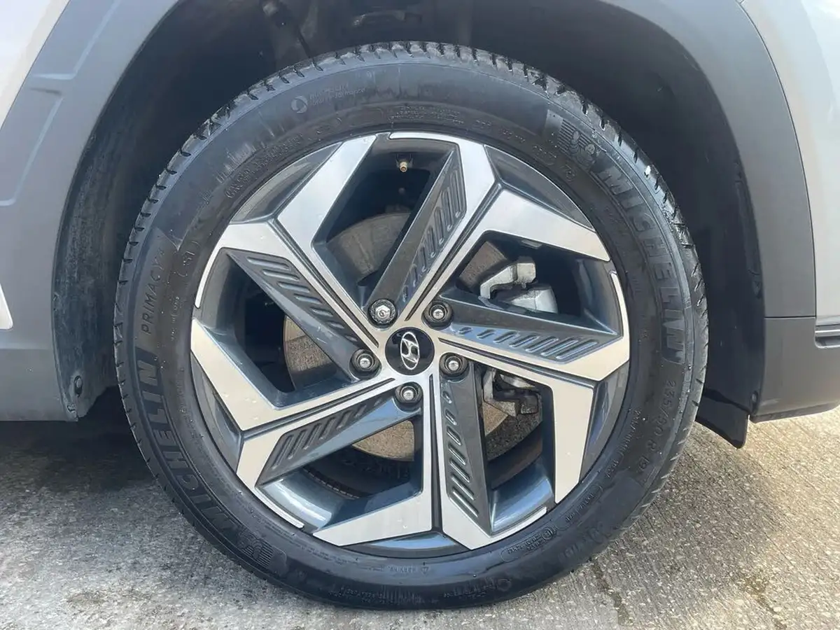 2024-hyundai-tucson-16-t-gdi-premium-230ps-hybrid-auto-big-7