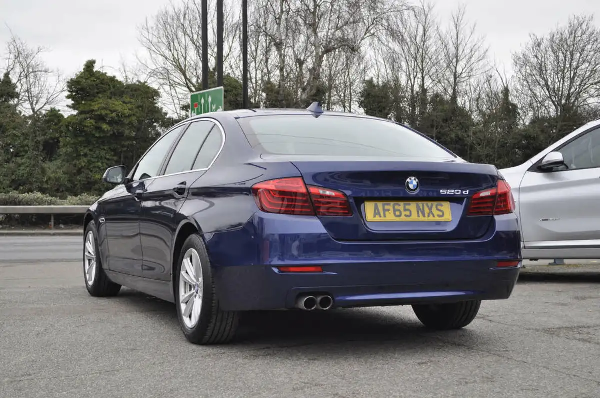 2015-bmw-5-series-20td-520d-se-190bhp-saloon-4d-auto-big-23
