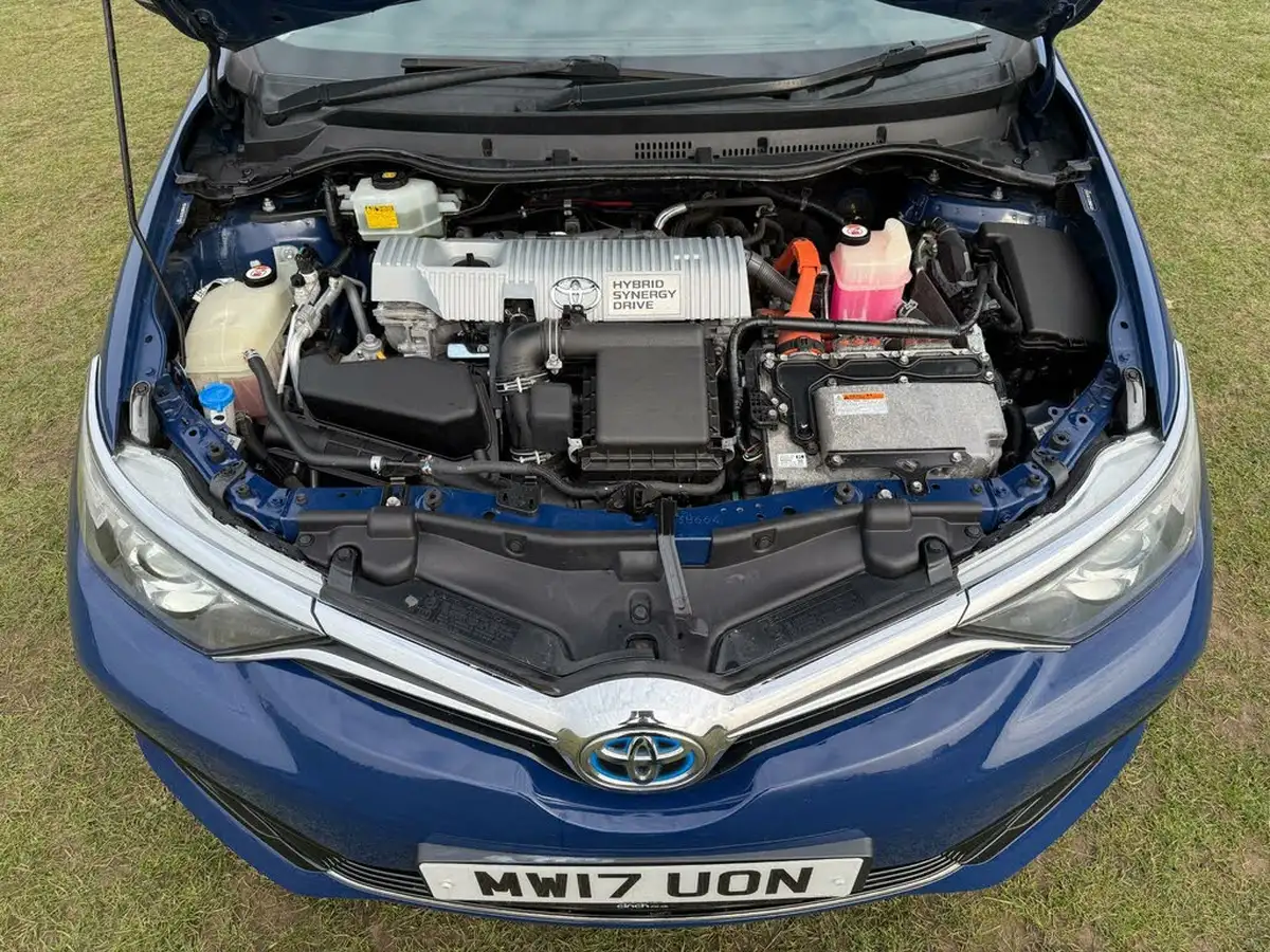 2017-toyota-auris-18-vvt-i-hsd-business-edition-tss-hatchback-big-22