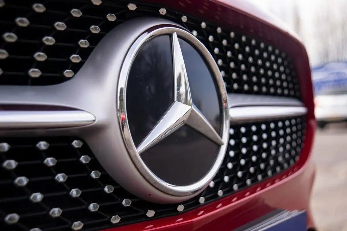 2020-mercedes-benz-b-class-13-b180-amg-line-7g-dct-big-33