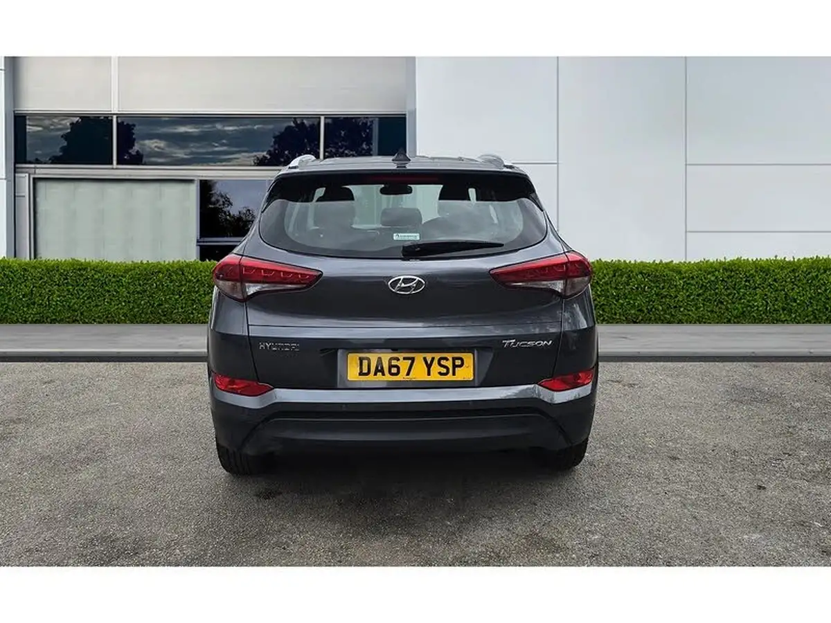 2017-hyundai-tucson-16-gdi-blue-drive-se-nav-big-3