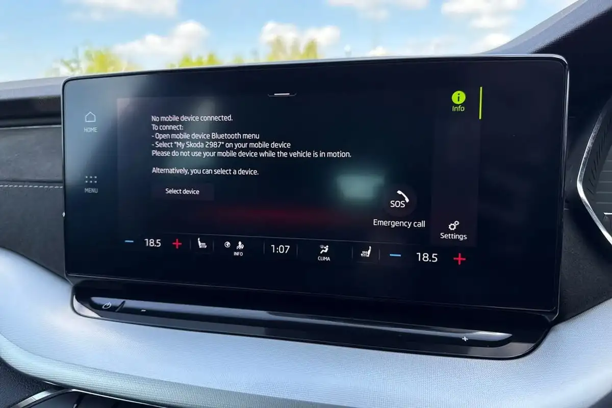 2021-skoda-octavia-20tdi-se-l-116ps-estate-big-50