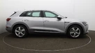 2022-audi-e-tron-55e-technik-station-wagon-small-42