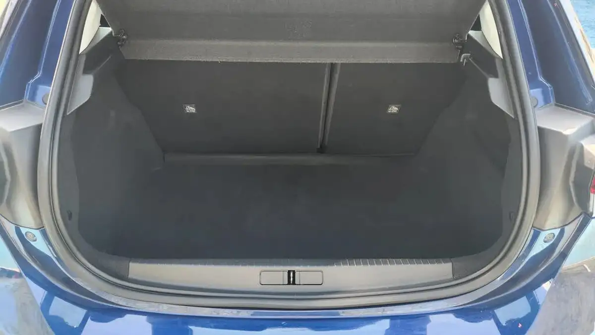 2021-vauxhall-corsa-12i-se-premium-big-9