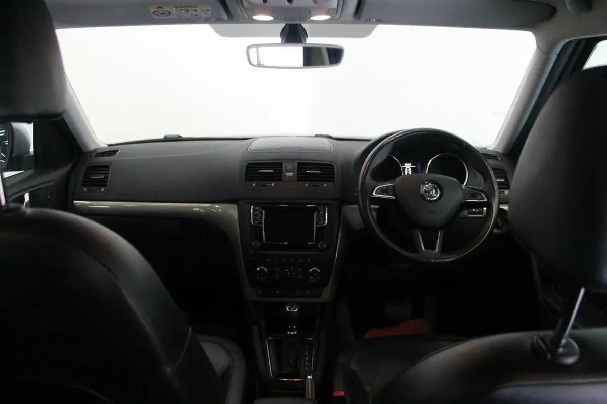 2017-skoda-yeti-outdoor-12-tsi-se-l-drive-dsg-big-22