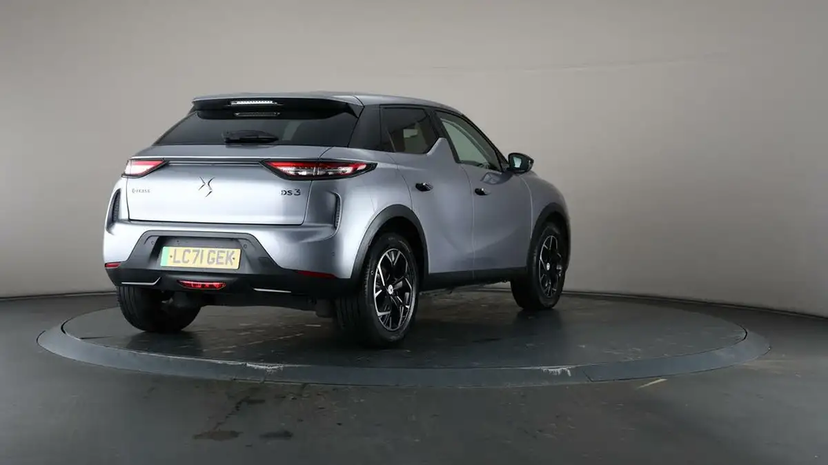 2021-ds-ds-3-crossback-e-tense-prestige-big-62