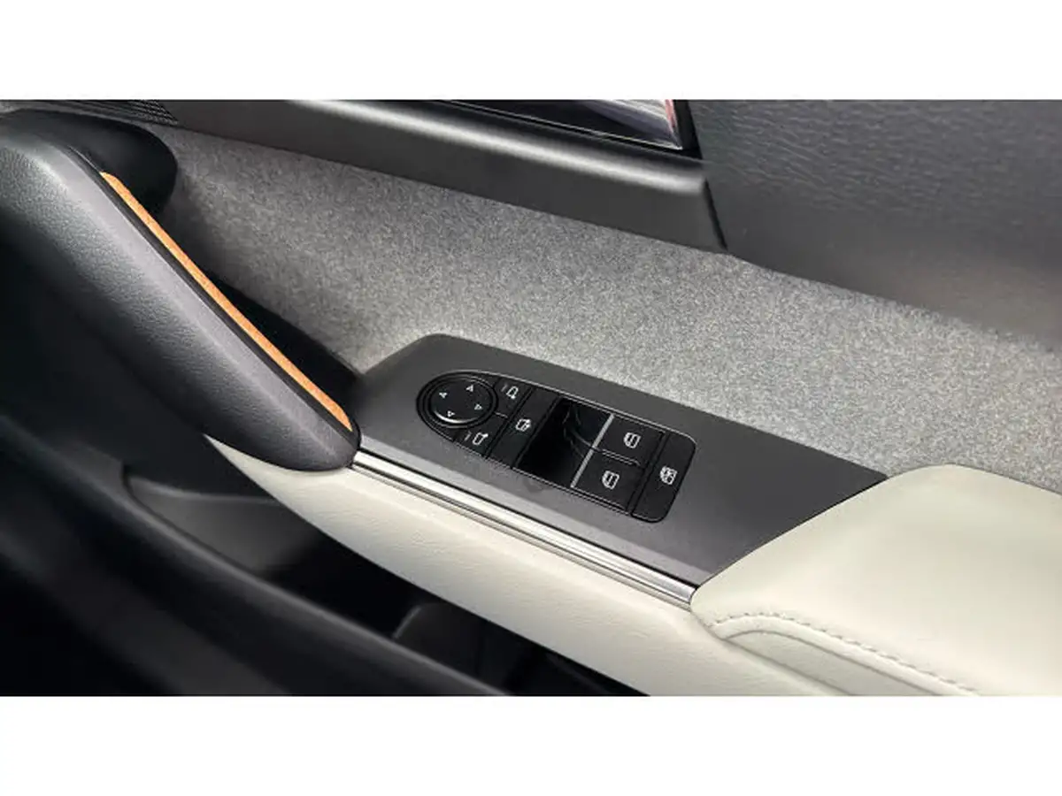 2025-mazda-mx-30-e-makoto-170ps-dark-grey-cloth-w-brown-leatherette-830cc-big-26