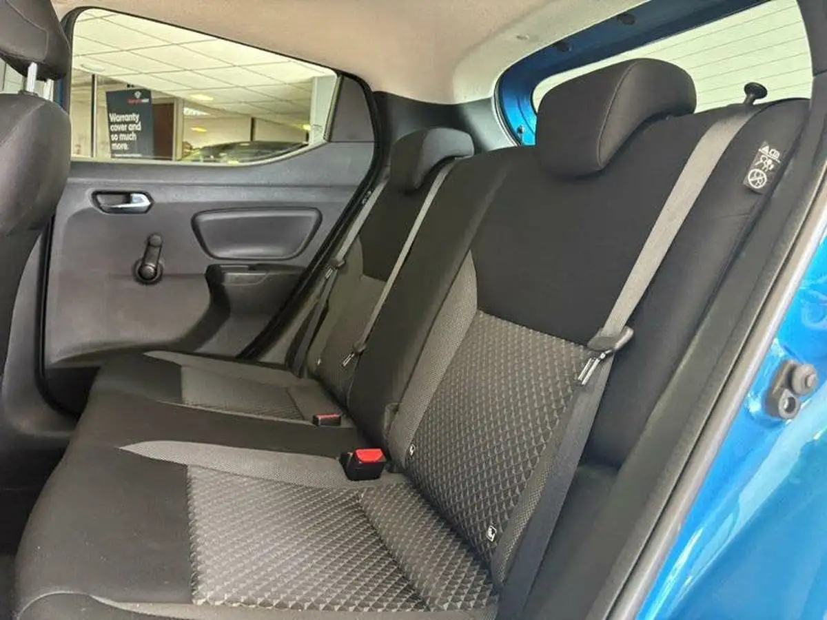 2021-nissan-micra-10-ig-t-acenta-big-12