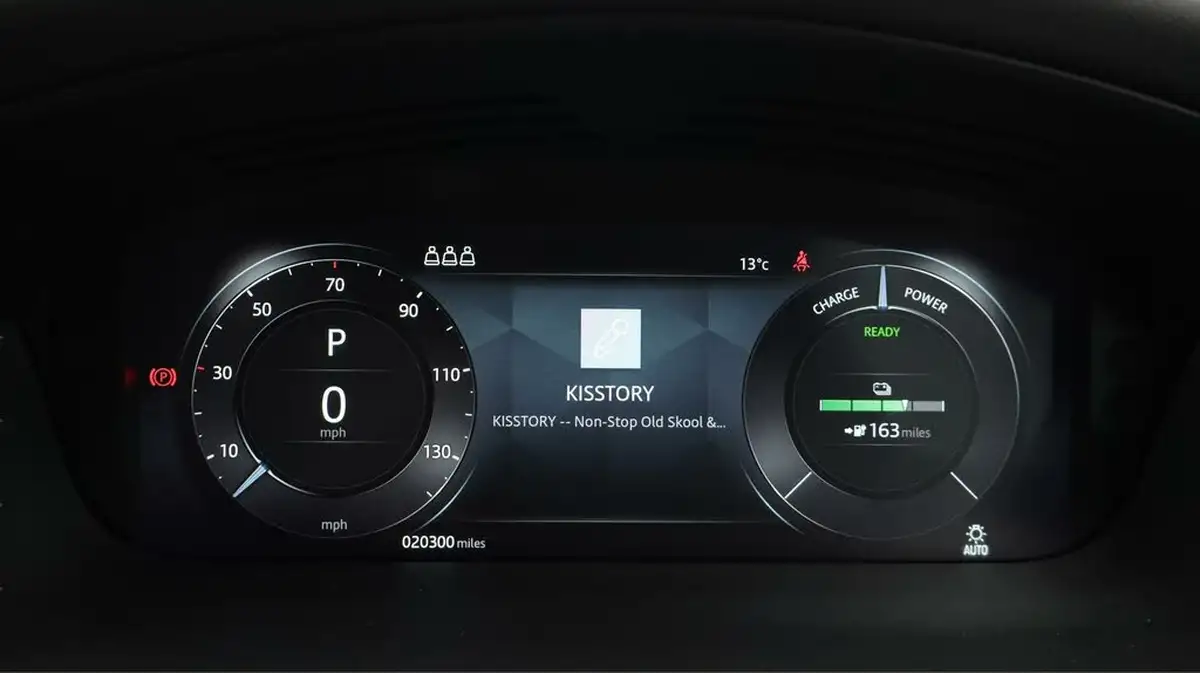 2022-jaguar-i-pace-ev400-hse-big-10